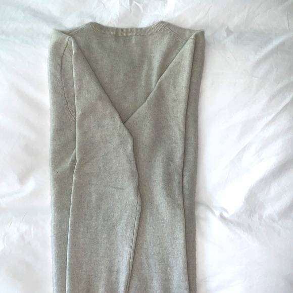 JCREW Cashmere Crewneck Sweater - Picture 5 of 5